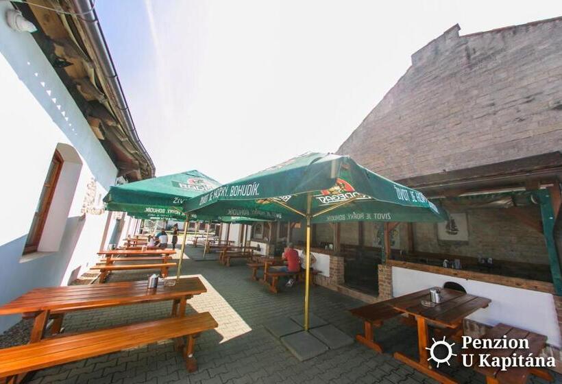 پانسیون Penzion U Kapitána