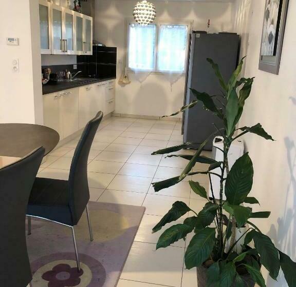 צימר Home Auray