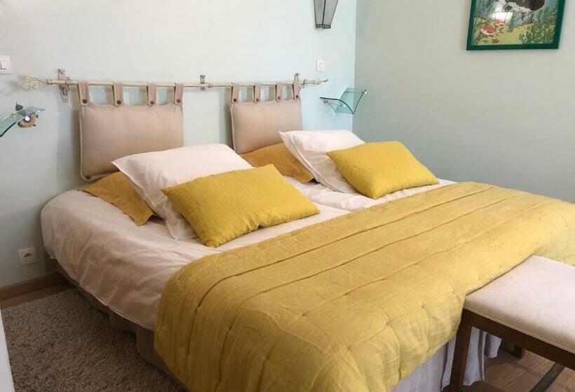 مبيت وإفطار Le Cèdre Bleu