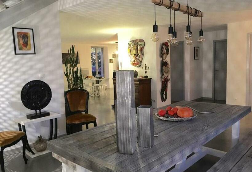 بنسيون Maison Du Bois Breton