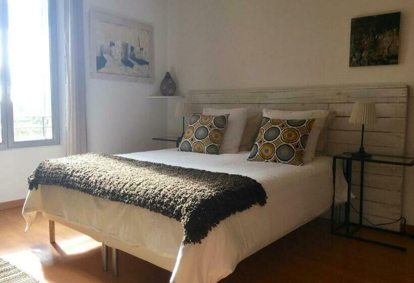 بنسيون Maison Du Bois Breton