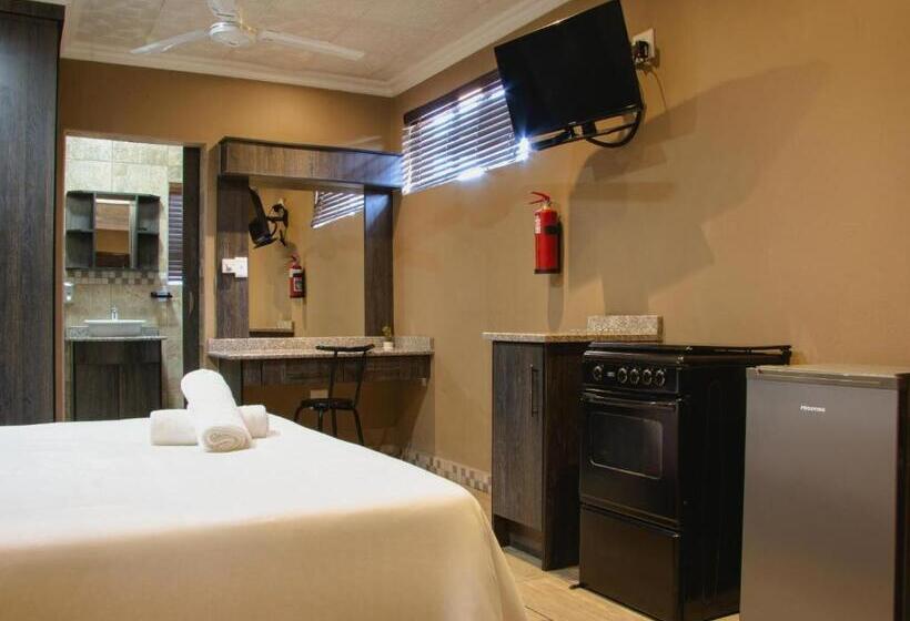 膳宿费 Palm Inn Guesthouse