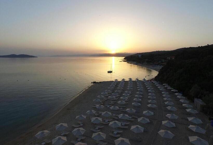 استراحتگاه Aristoteles Holiday Hotel And Spa