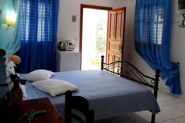 Artemis Bungalows