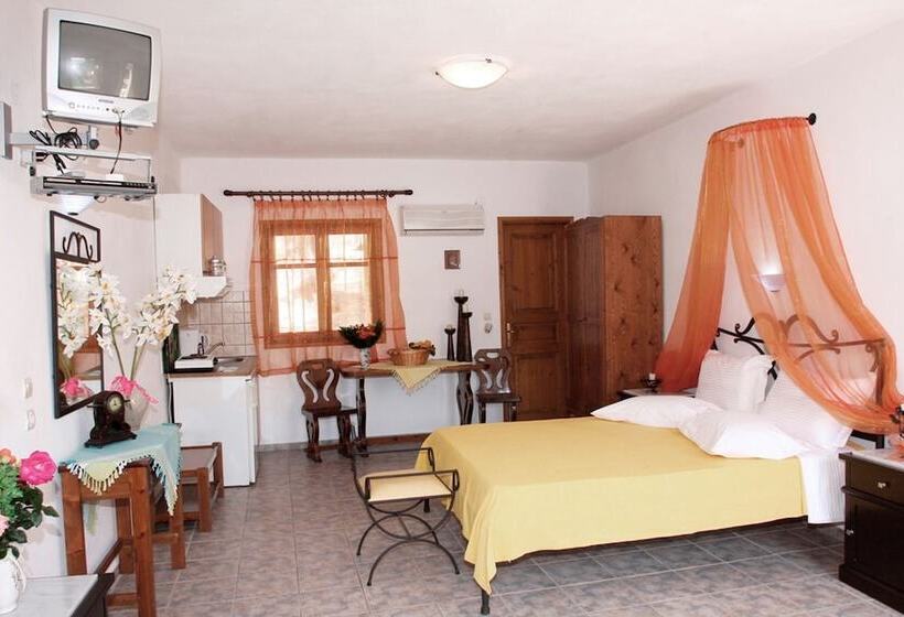 Artemis Bungalows