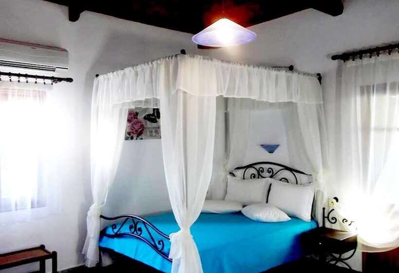 Artemis Bungalows