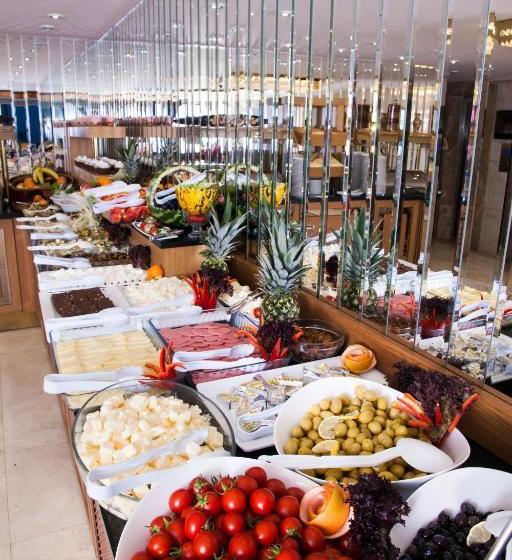 Fotos del hotel Grand Asiyan:  17