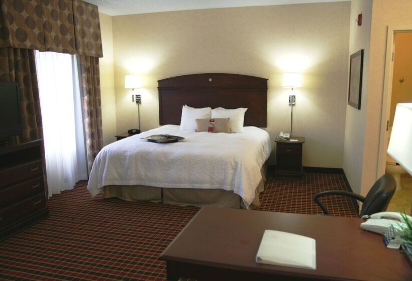 Hampton Inn & Suites Daytonairport