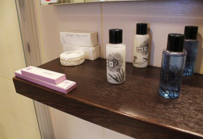 Fotos del hotel Aristocrat:  10