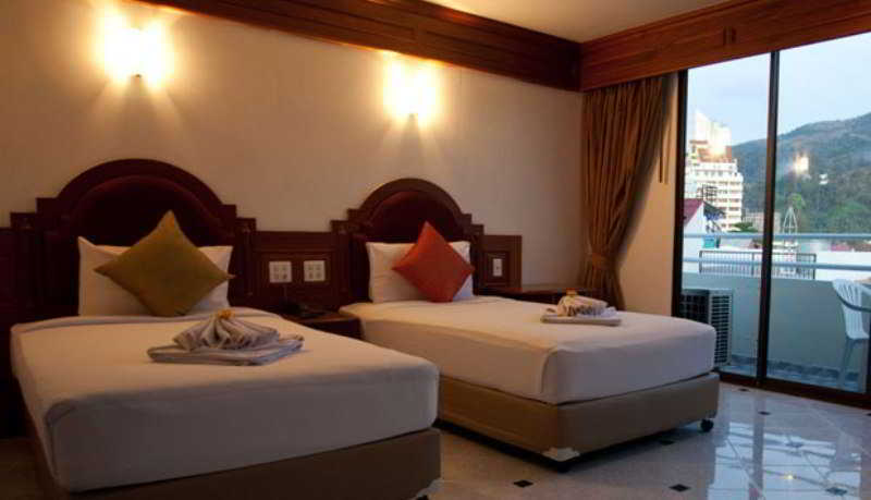 هتل Black Pearl Patong Beach