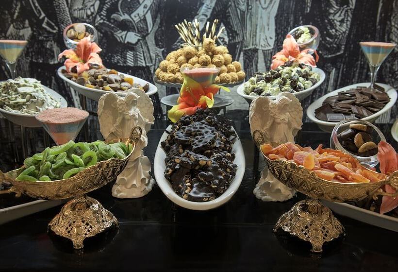 هتل Delphin Imperial Lara