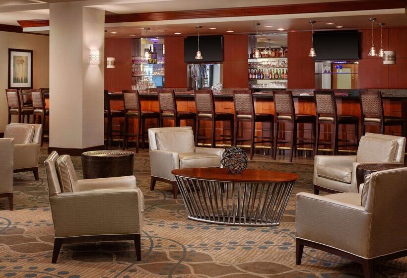 בית מלון כפרי Doubletree By Hilton Las Vegas Airport