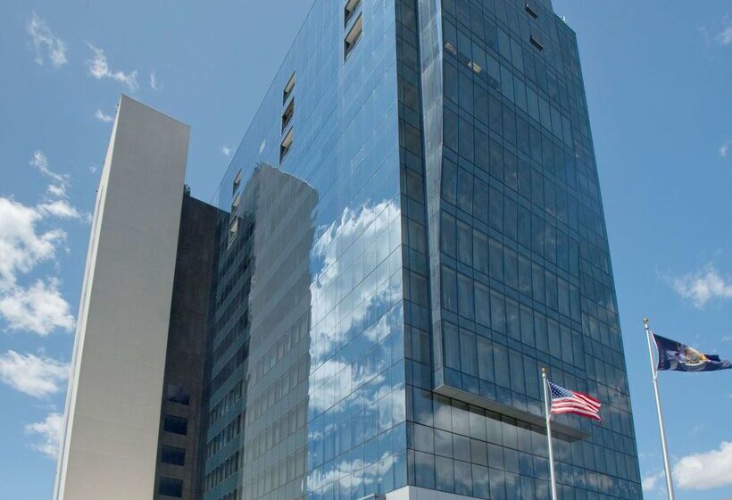 فندق Embassy Suites Buffalo