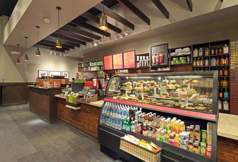 هتل Embassy Suites By Hilton Denver Downtown Convention Center