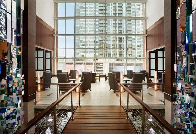 هتل Embassy Suites By Hilton Denver Downtown Convention Center