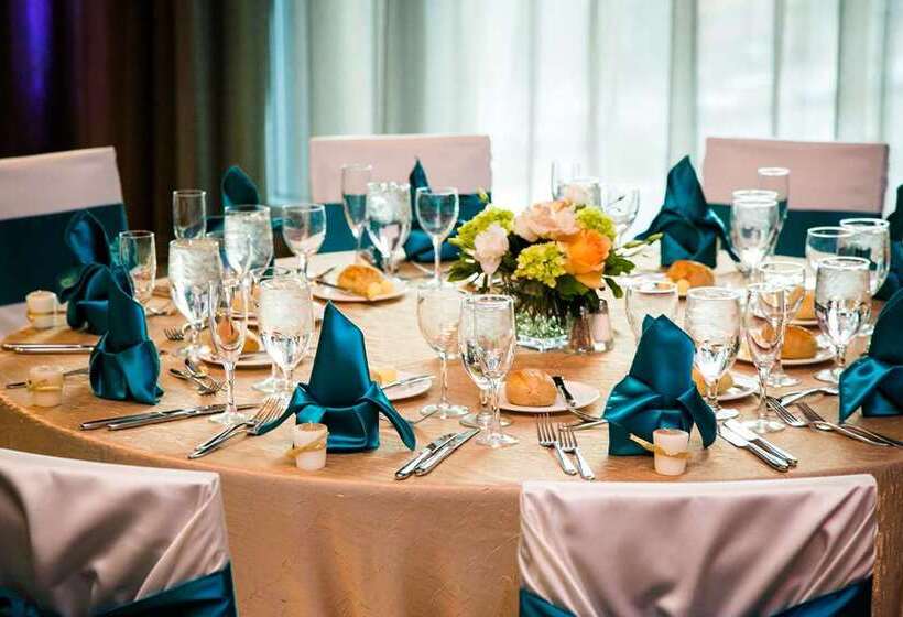 هتل Embassy Suites By Hilton Denver Downtown Convention Center