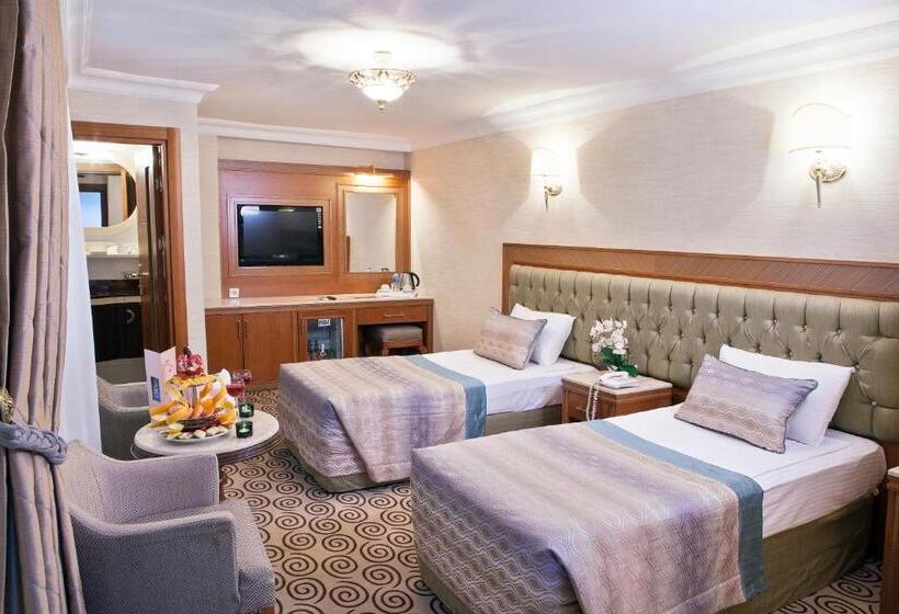 Fotos del hotel Grand Asiyan:  40