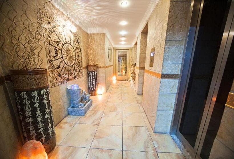 Fotos del hotel Grand Asiyan:  41