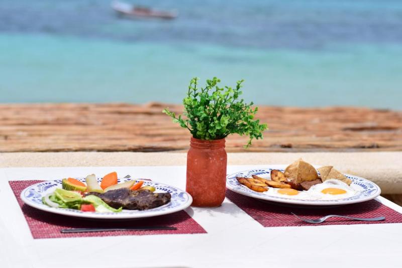 هتل Hacienda Morelos Beachfront