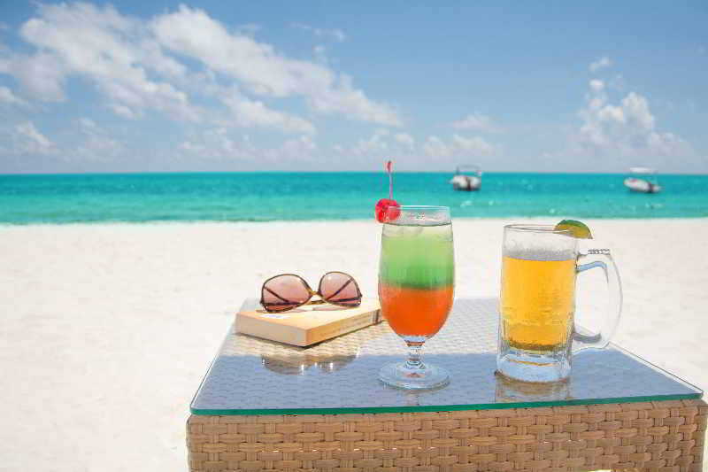 هتل Hacienda Morelos Beachfront