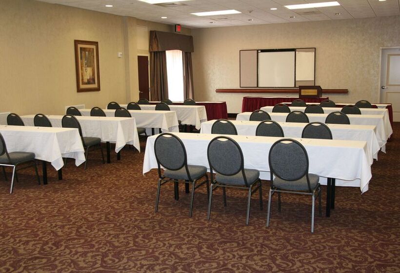 هتل Hampton Inn & Suites Chesapeake Battlefield Blvd