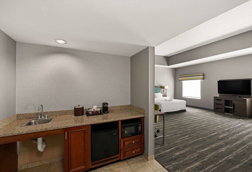 فندق Hampton Inn & Suites Poughkeepsie