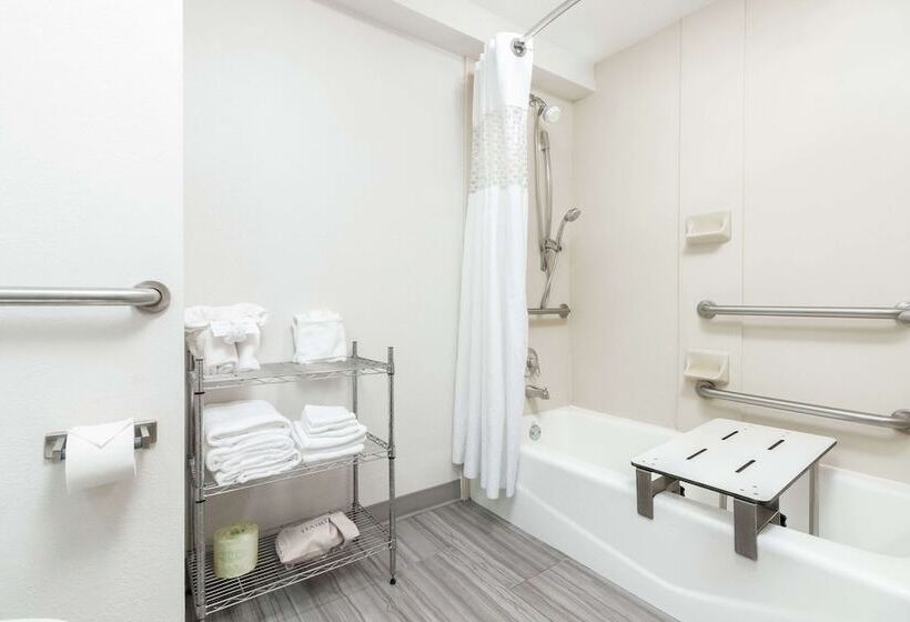 هتل Hampton Inn Daytona Shoresoceanfront