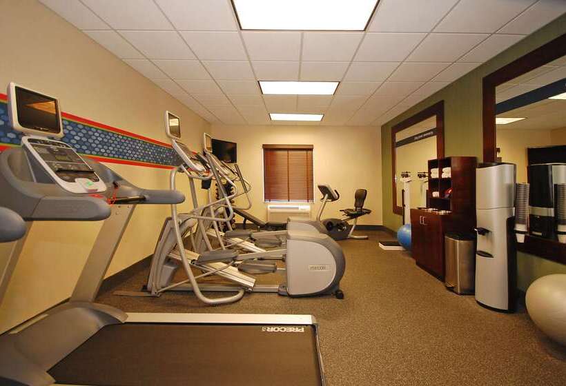 هتل Hampton Inn Jackson/flowood  Ms