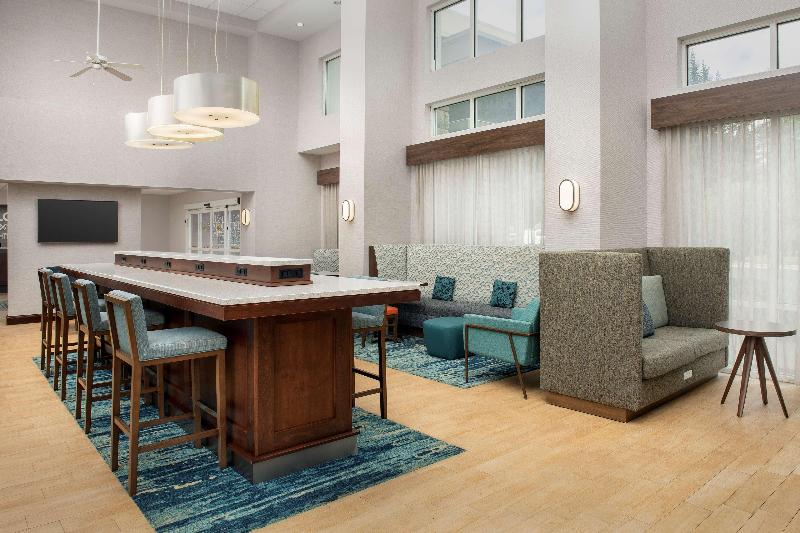 ホテル Hampton Inn & Suites Holly Springs