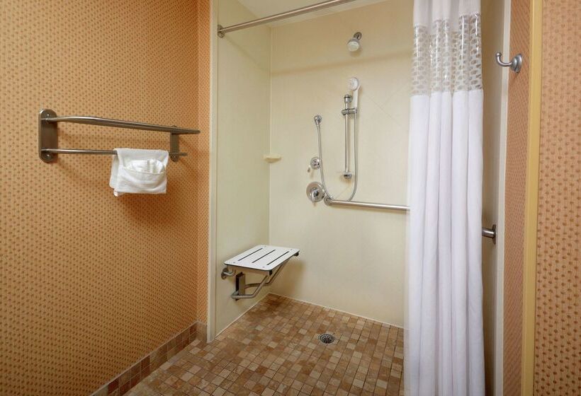 호텔 Hampton Inn & Suites Huntersville