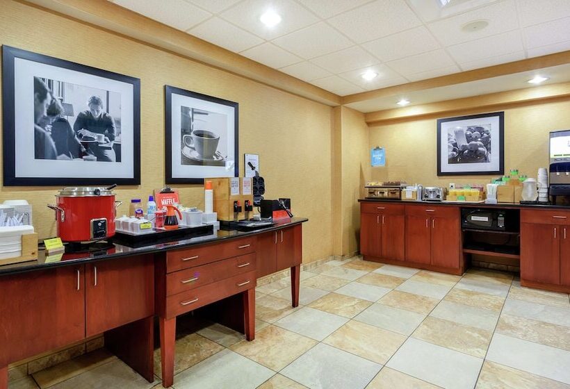 فندق Hampton Inn & Suites Port Richey