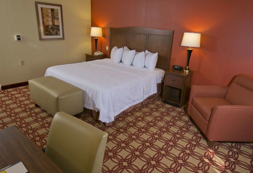 فندق Hampton Inn & Suites Wiggins