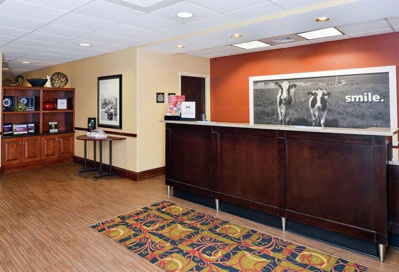 酒店 Hampton Inn Waynesboro/stuarts Draft
