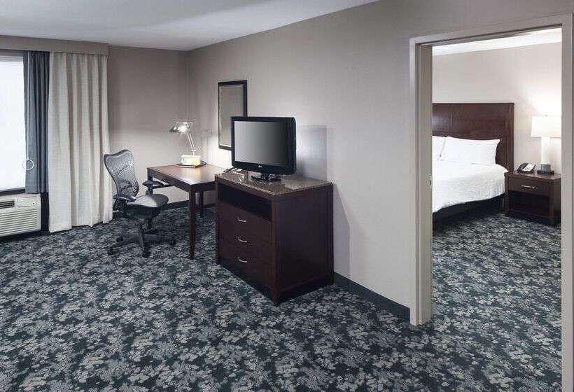 هتل Hilton Garden Inn Cincinnati/mason
