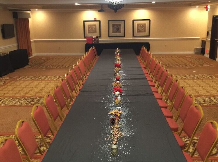 هتل Hilton Garden Inn Houston West Katy