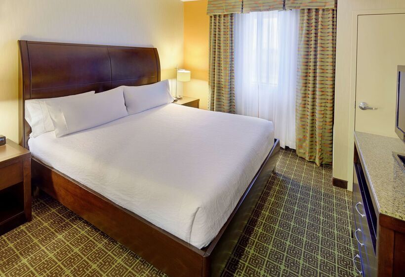 هتل Hilton Garden Inn Springfield, Mo
