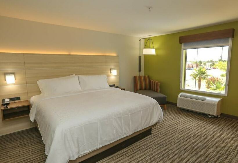 هتل Holiday Inn Express Hillsboro I35