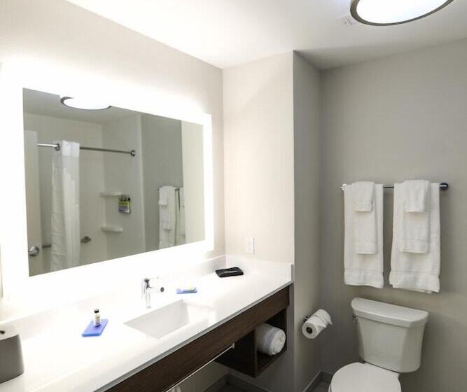 هتل Holiday Inn Express Hillsboro I 35, An Ihg
