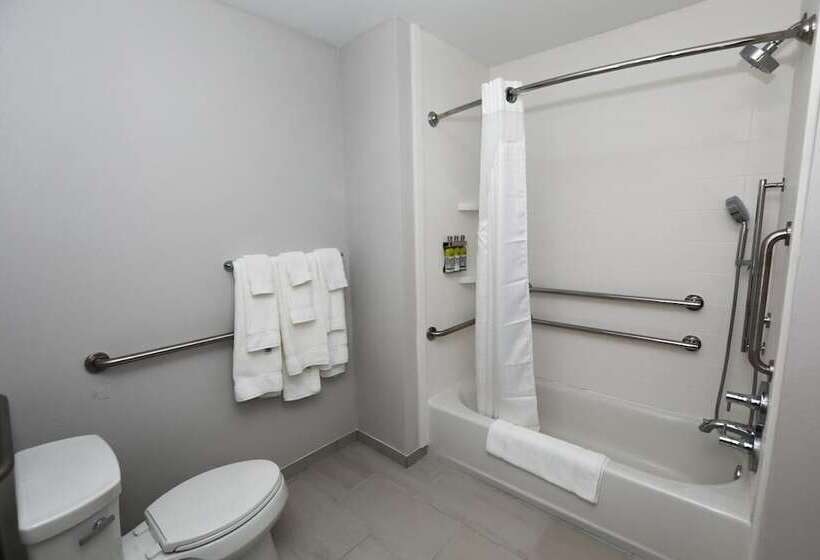 هتل Holiday Inn Express Hillsboro I 35, An Ihg