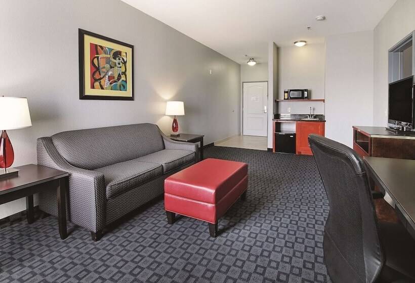 호텔 La Quinta Inn & Suites By Wyndham South Dallas   Hutchins