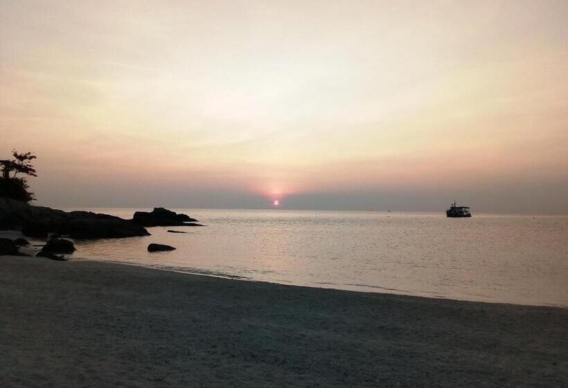 هتل Nangyuan Island Dive Resort