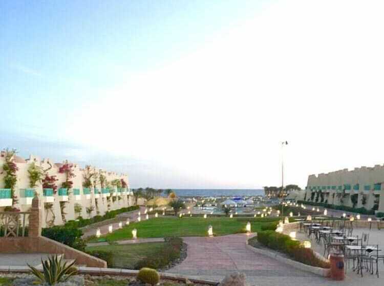 هتل Onatti Beach Resort   Marsa Alam