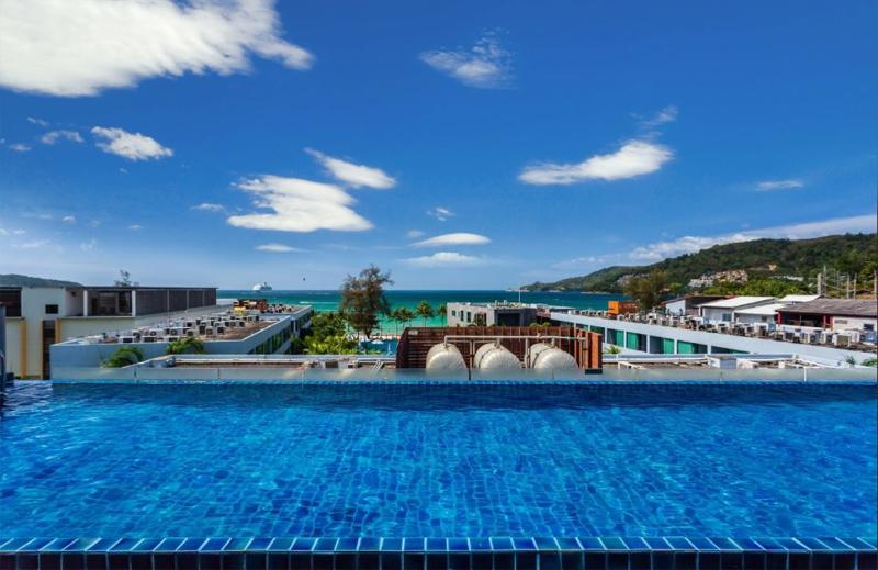 هتل Patong Beach Side