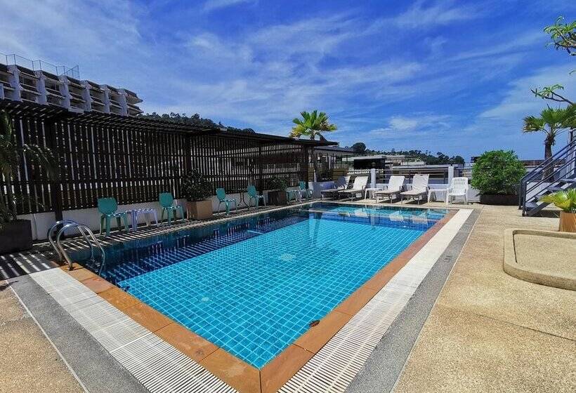 هتل Patong Princess