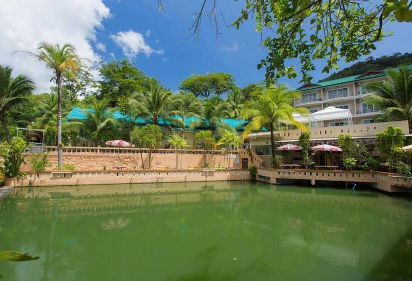 هتل Patong Rai Rom Yen Resort Sha