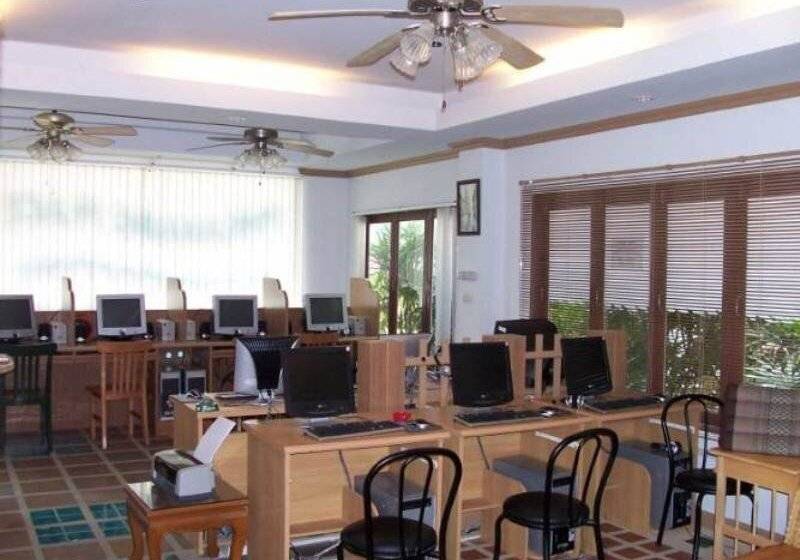 هتل Phranang Place  Sha Extra