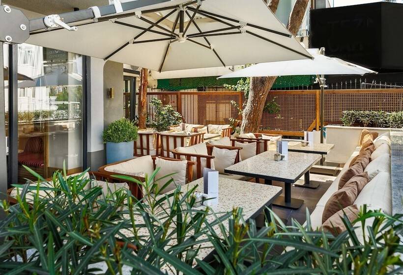 هتل Sherwood Premio