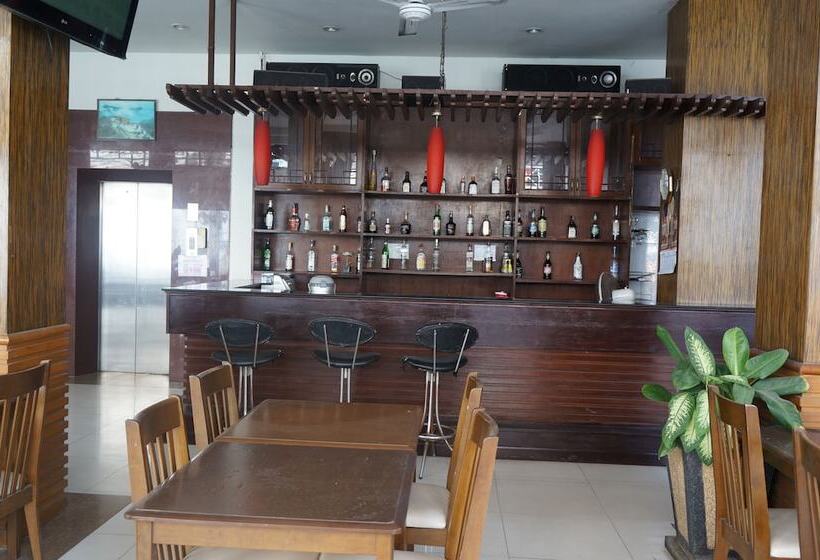 هتل Sm Resort Phuket