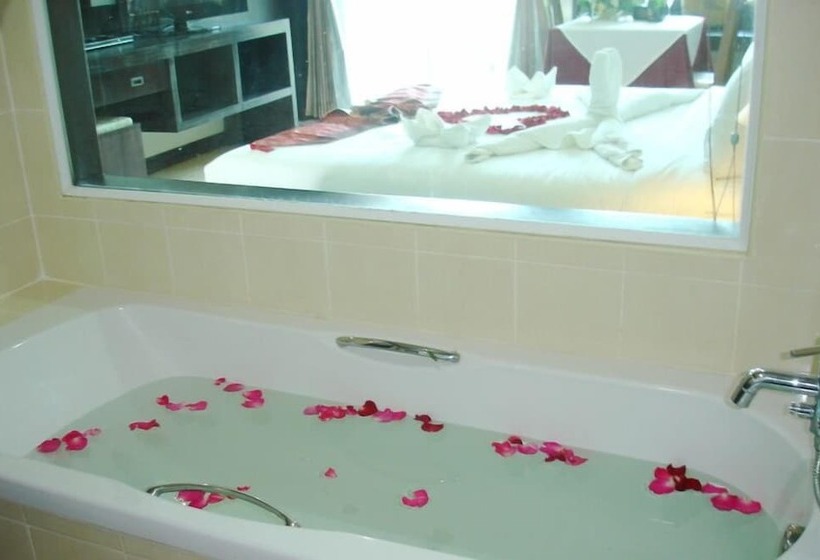 هتل Sm Resort Phuket