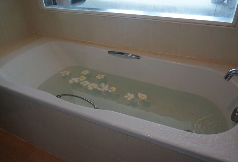 هتل Sm Resort Phuket